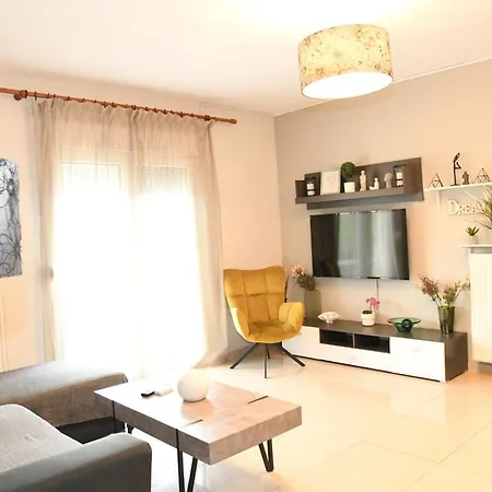 Amazing Apartment Serres
